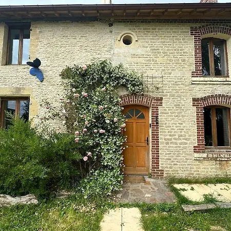 Jolie - La Ferme De Montigny, Orne * Neauphe-Sur-Dive