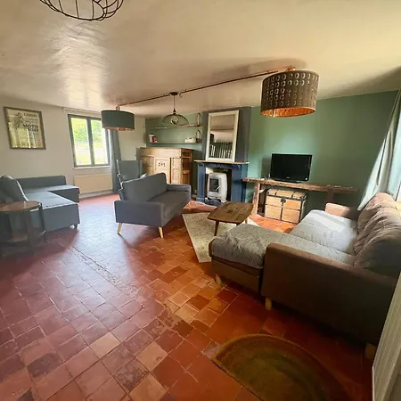 Jolie - La Ferme De Montigny, Orne Neauphe-Sur-Dive