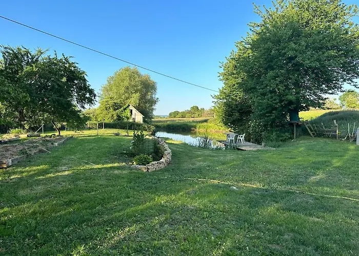 Jolie - La Ferme De Montigny, Orne Hébergement de vacances *